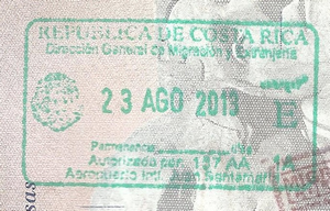 Notice words "Permanente" on Resident Visa Stamp, lacking number of days