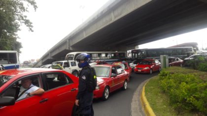 Policias-en-manifestación-1024x576